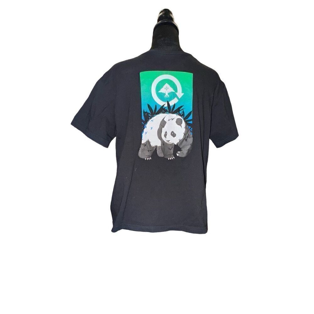 LRG panda t-shirt size youth large